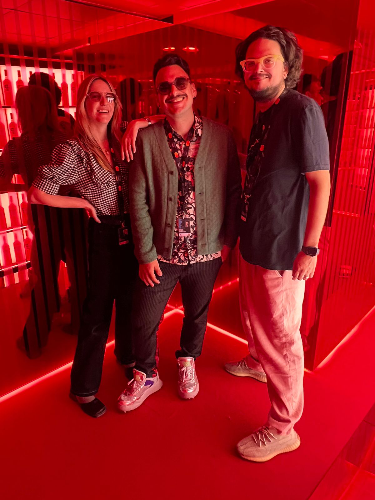 PRODUCTORA CON ADN TICO SE LANZA EN LOS ANGELES Y SE ESTRENA CON VIDEO PARA MILEY CYRUS Y PARTICIPACION EN CANNES